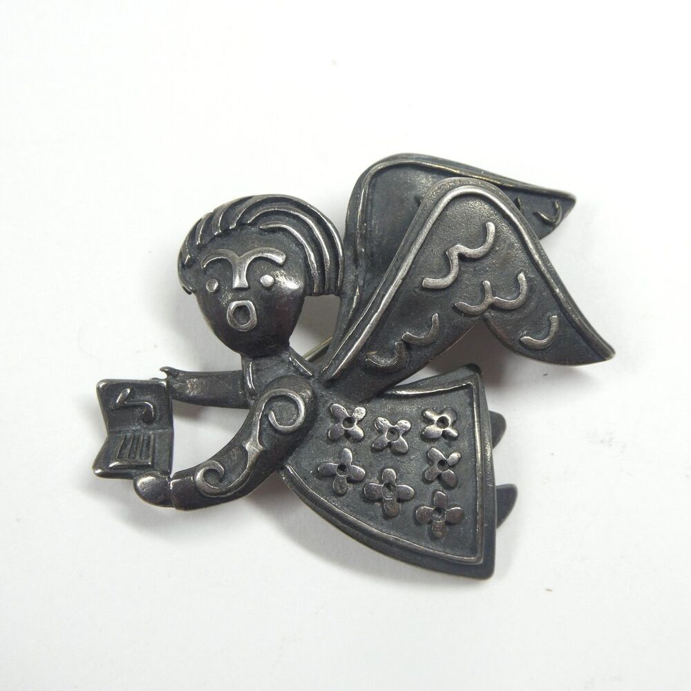 James Avery Singing Choir Angel Pin Sterling Silver Brooch Retired